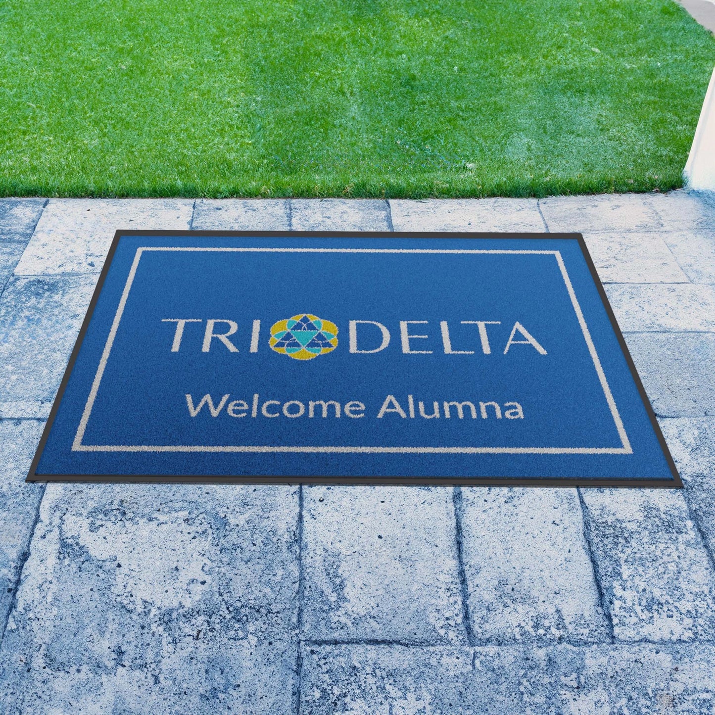 Delta Delta Delta "Alumna" Mat (4' x 6')