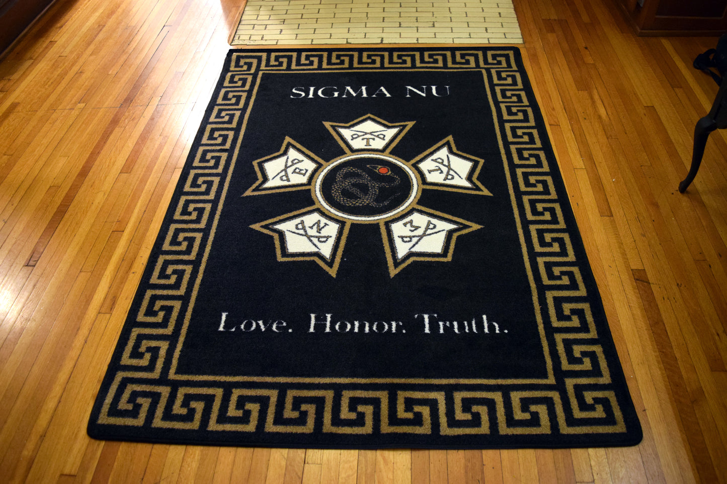 Sigma Nu "Spirit" Rug (5'4" x  7'8") - Greek-Rugs.com