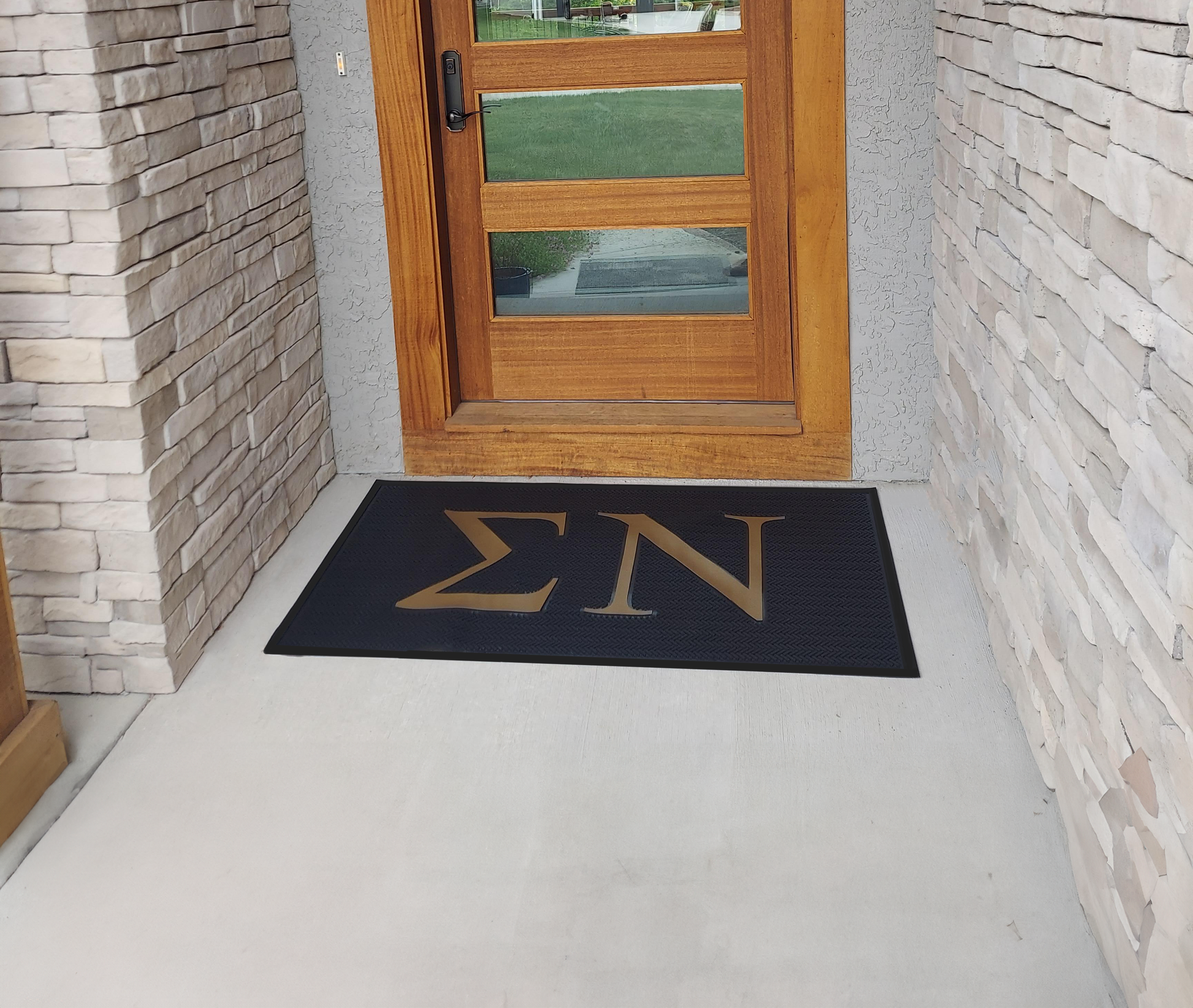 Sigma Nu Shoe Scraper Outdoor Mat (4' x 6') - Greek-Rugs.com